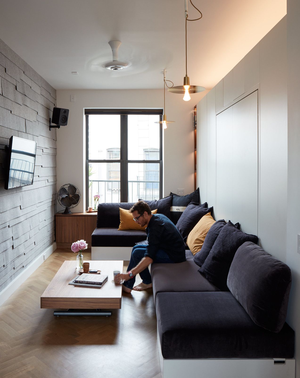 Small Space Solutions: Furniture Ideas For Apartments And Tiny Homes